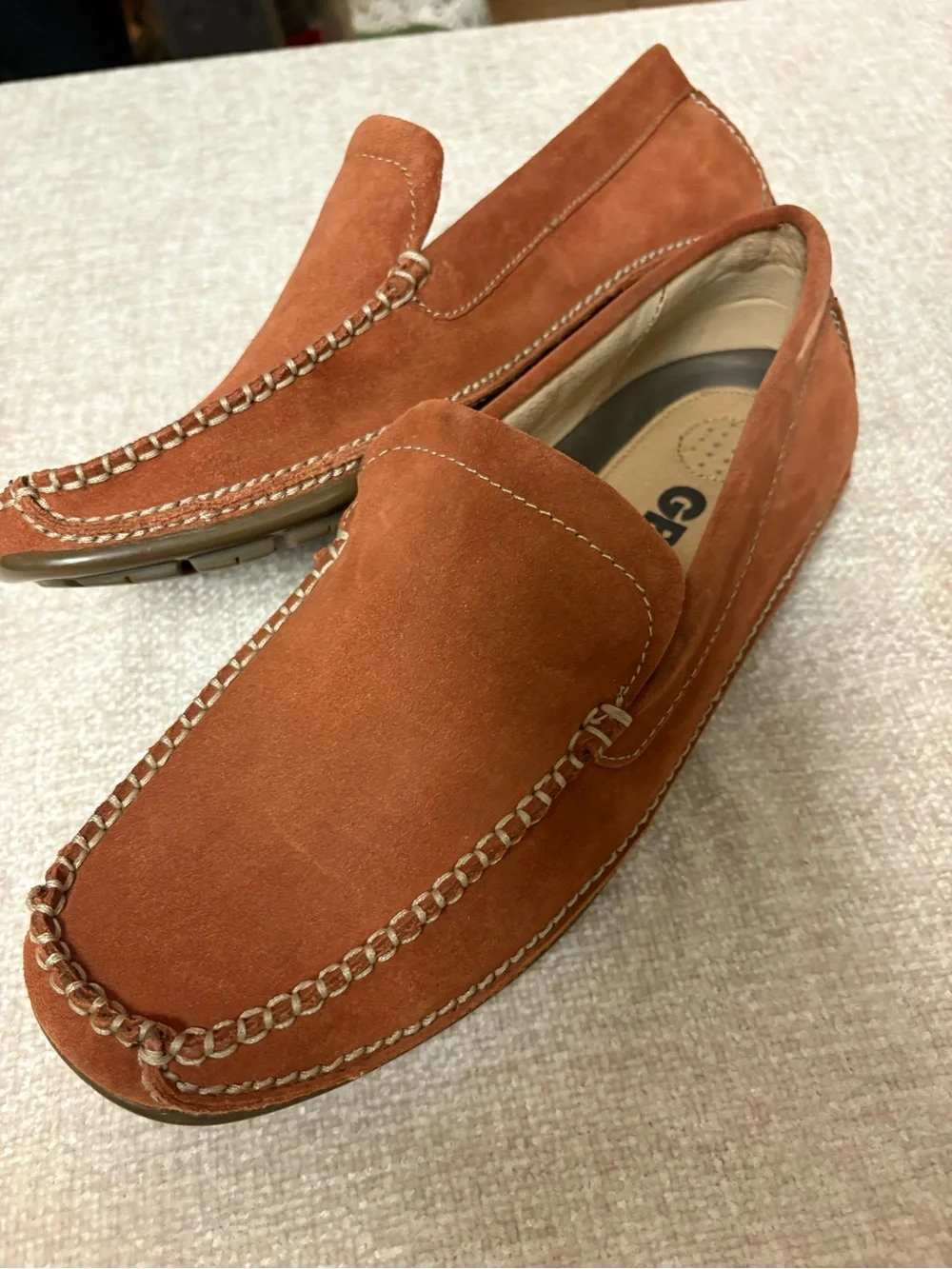 Men's GBX Suede Slip-On Loafers in Rust Size 11.5 M